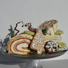 Load image into Gallery viewer, Bûche de Noël
